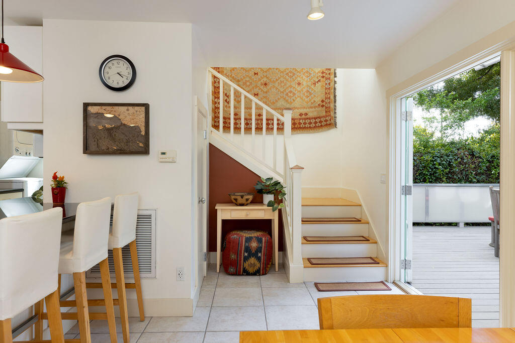 1623 Chapala Street Santa Barbara, CA 93101 - Photo 22 of 50 Staircase to Primary Bedroom
