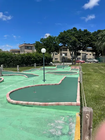 $1,700 | 701 Lori Drive, Unit 204, Palm Springs, FL 33461