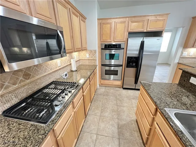 $3,500 | 742 Canary Wharf Drive, Las Vegas, NV 89178