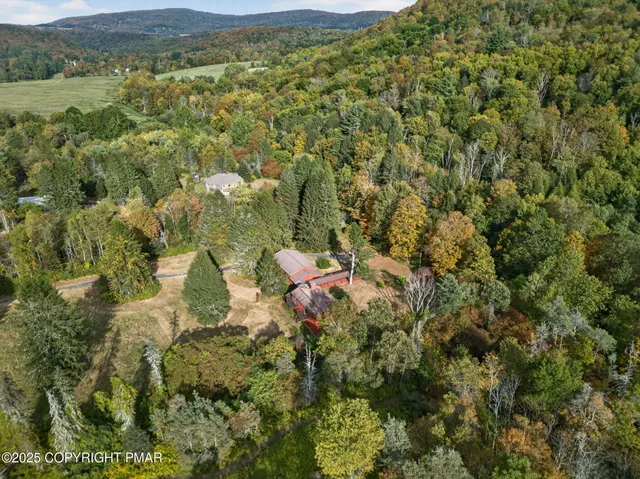 $440,000 | 8104 Highway 92, South Gibson, PA 18842