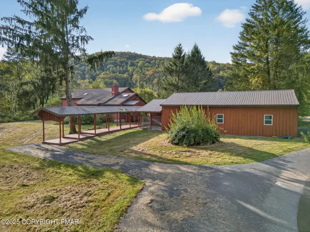 $440,000 | 8104 Highway 92, South Gibson, PA 18842