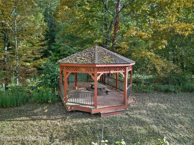 $440,000 | 8104 Highway 92, South Gibson, PA 18842