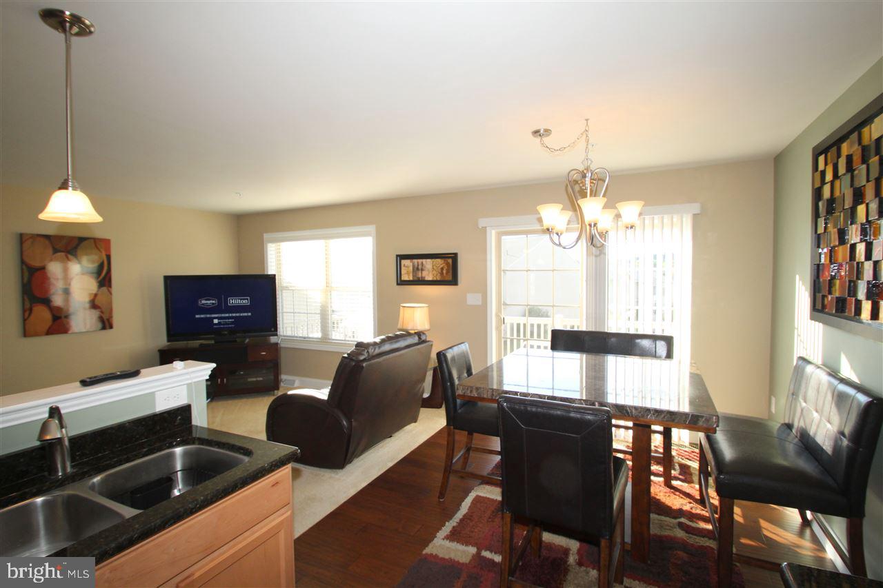 1272 Overlook Road Middletown, PA 17057 - Photo 8 of 20 Gallery Image 8