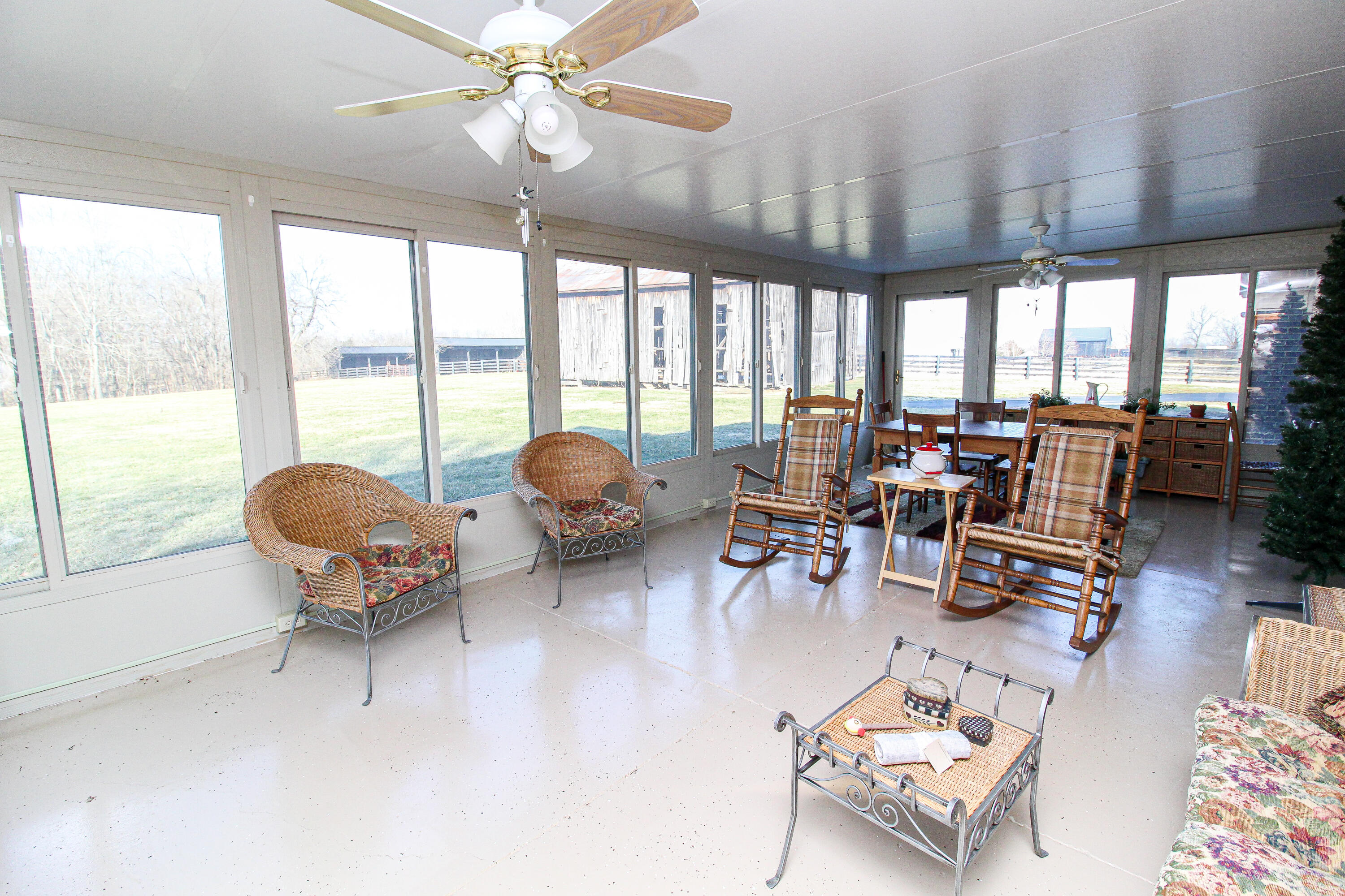 6825 McCowans Ferry Road Versailles, KY 40383 - Photo 19 of 26 1-15