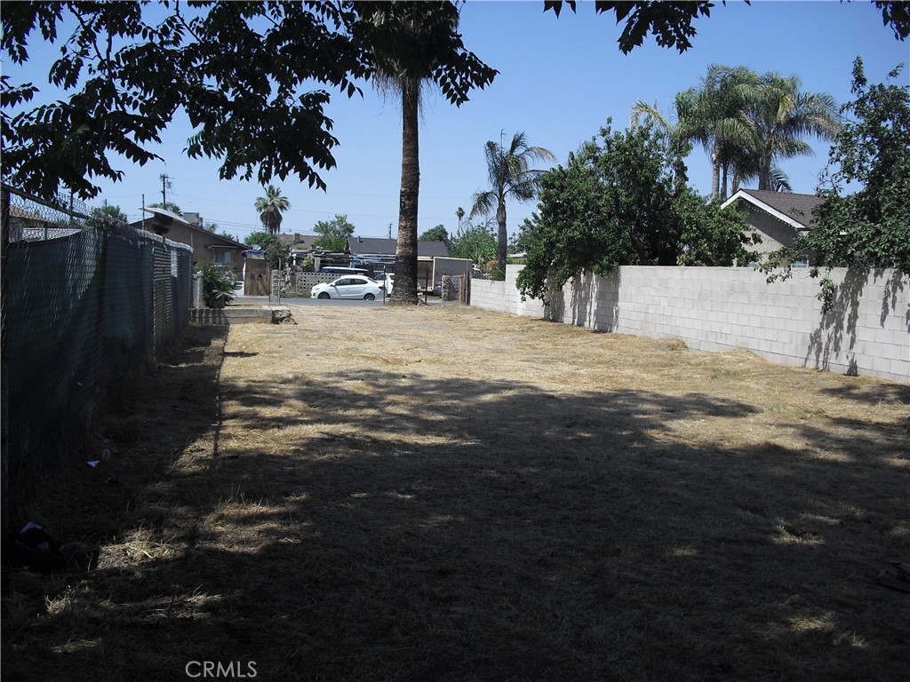 225 East 5th Street Bakersfield, CA 93307 - Photo 8 of 10 a view of road with trees