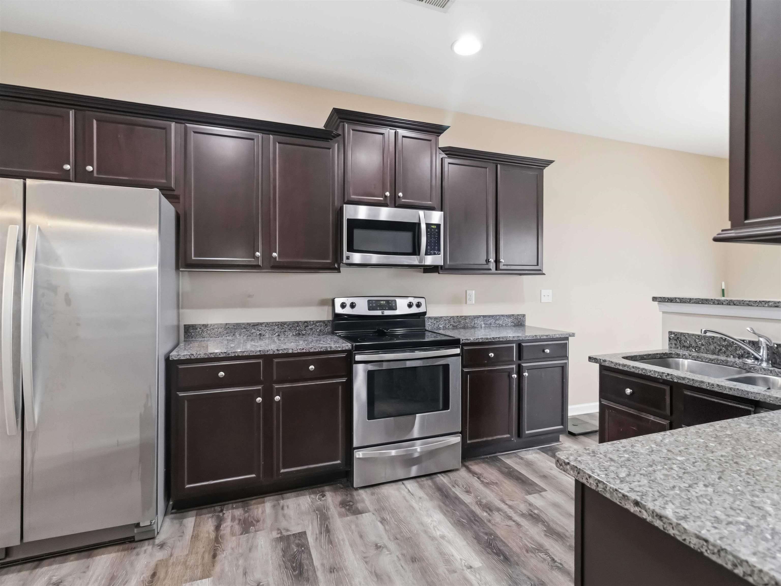 322 Hartleigh Drive Lyman, SC 29365 - Photo 13 of 34