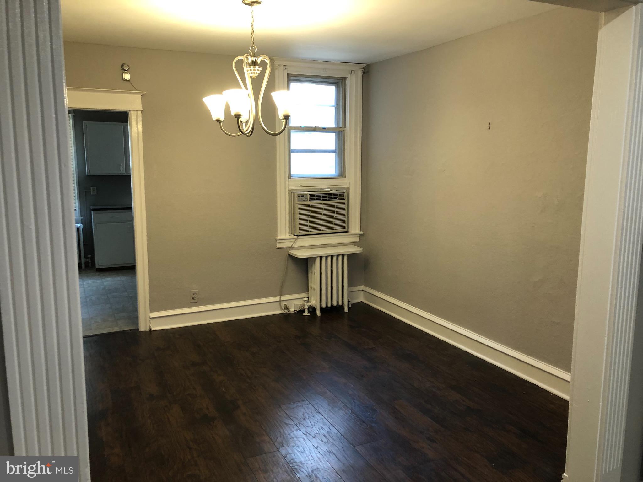 326 Huntley Road Upper Darby, PA 19082 - Photo 6 of 29