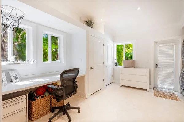 $15,000 | 1029 Mariposa Avenue, Coral Gables, FL 33146