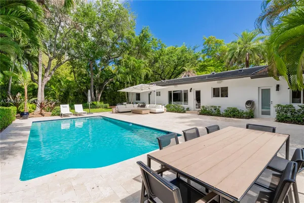 $15,000 | 1029 Mariposa Avenue, Coral Gables, FL 33146
