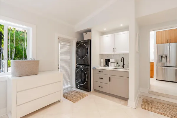 $15,000 | 1029 Mariposa Avenue, Coral Gables, FL 33146