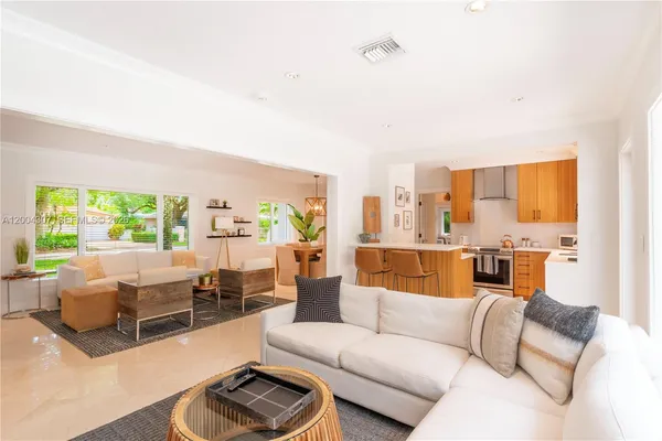 $15,000 | 1029 Mariposa Avenue, Coral Gables, FL 33146