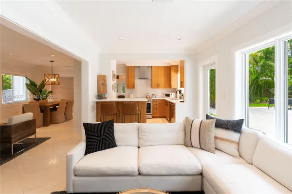 $15,000 | 1029 Mariposa Avenue, Coral Gables, FL 33146