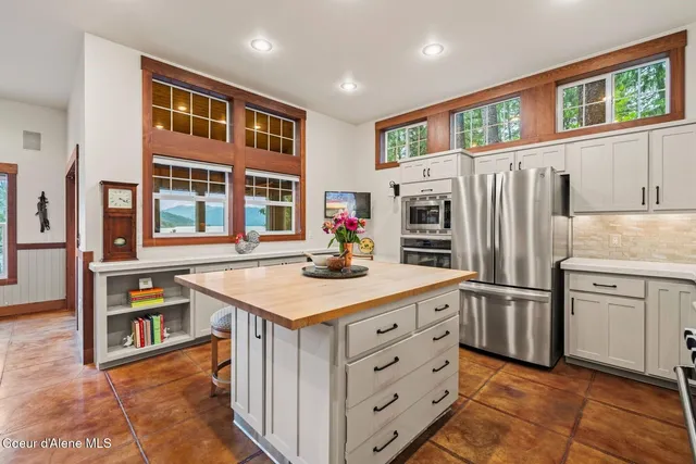 $4,100,000 | 470 Rough Road, Unit PARCEL 1 & 2), Sagle, ID 83860