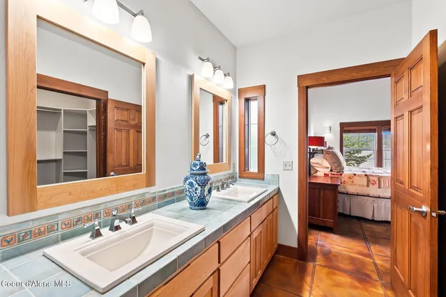 $4,100,000 | 470 Rough Road, Unit PARCEL 1 & 2), Sagle, ID 83860