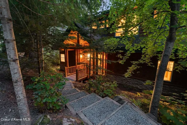 $4,100,000 | 470 Rough Road, Unit PARCEL 1 & 2), Sagle, ID 83860