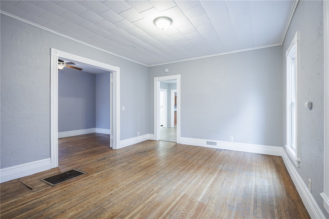 78 Boardman Street Rochester, NY 14607 - Photo 11 of 39