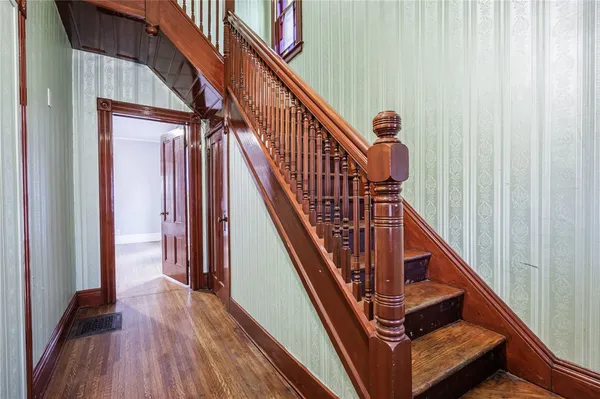 $249,900 | 78 Boardman Street, Rochester, NY 14607