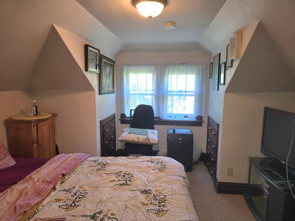 $324,700 | 2131 North 76th Court, Elmwood Park, IL 60707
