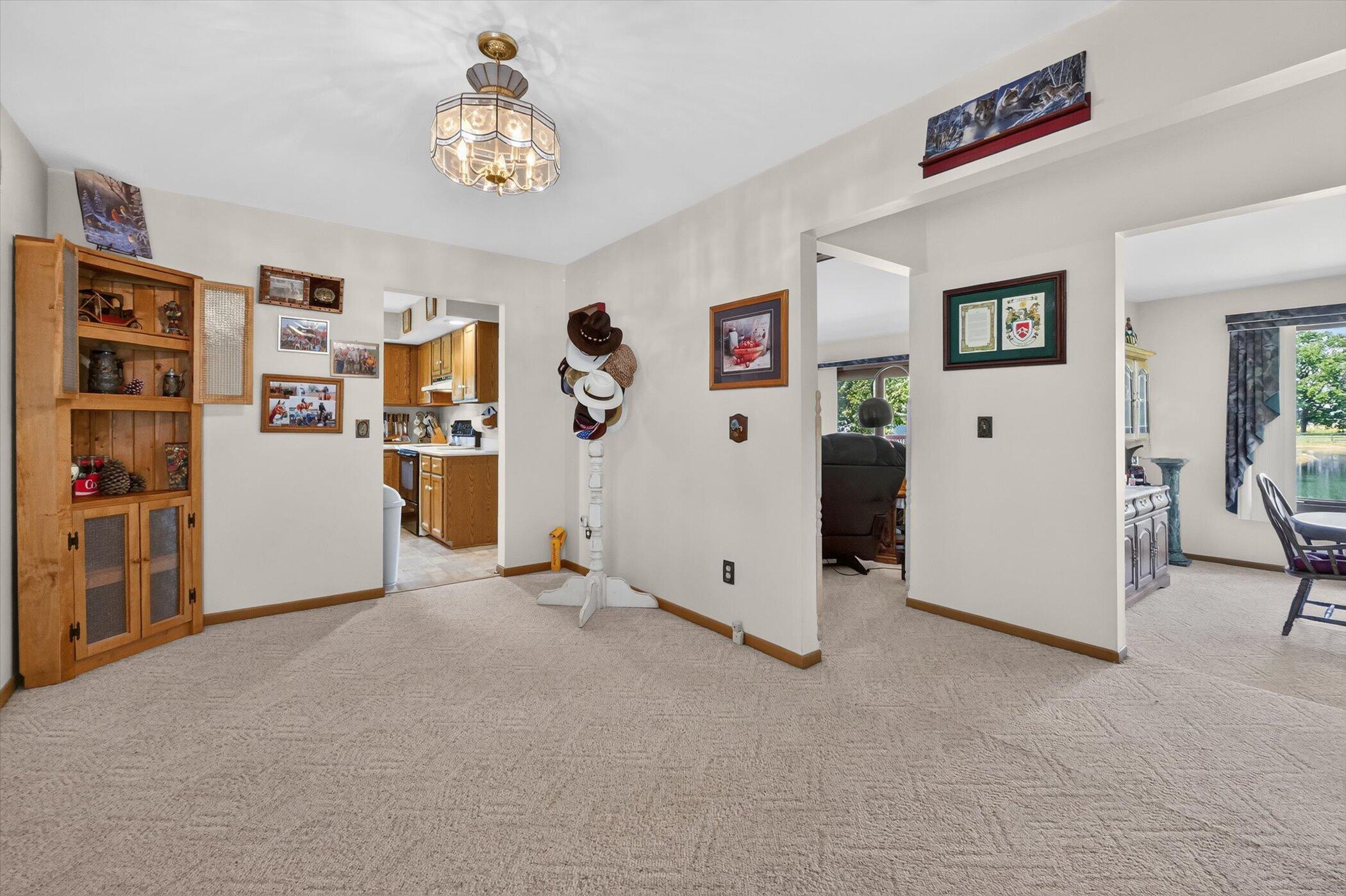 22175 Pratt Road Armada, MI 48005 - Photo 42 of 83 40-22175_Pratt-Rd_WindowStill-Photograph