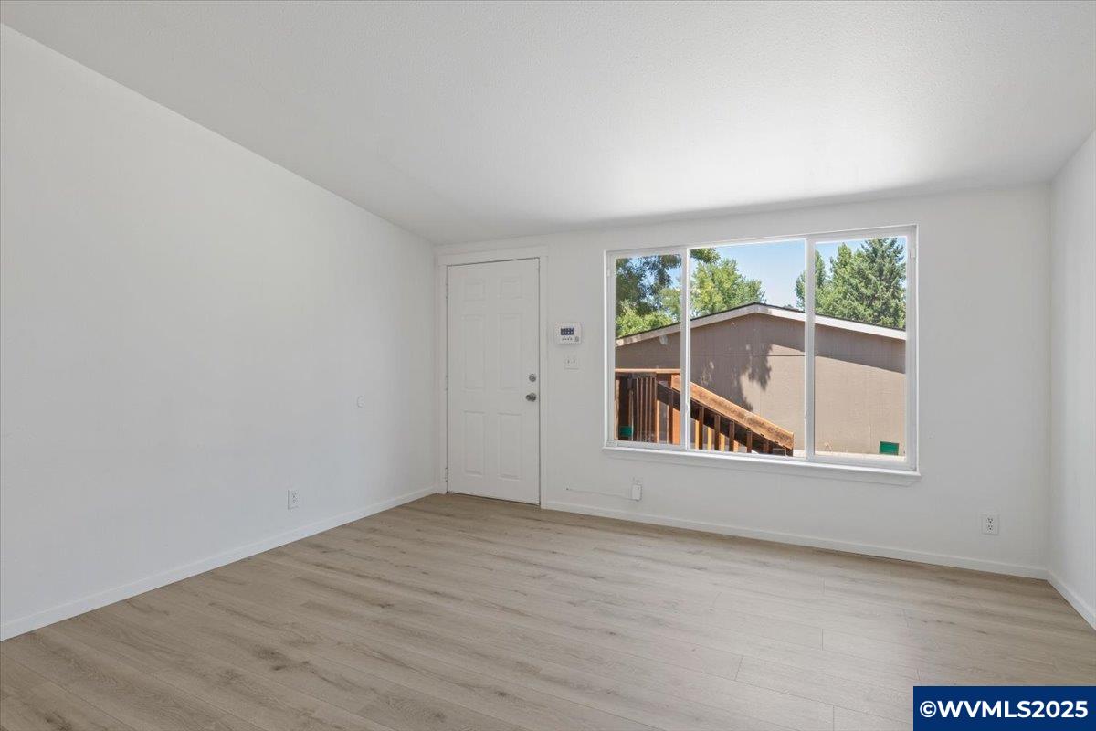 2365 Northwest Gibson Hill Road Albany, OR 97321 - Photo 9 of 47 Gallery Image 9