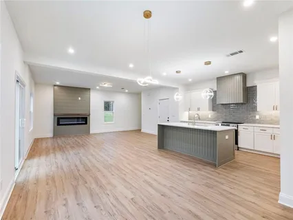 $379,900 | 2600 Winding Lake Trail Northeast, Conyers, GA 30012