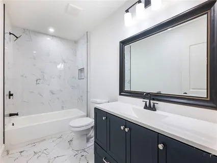 $379,900 | 2600 Winding Lake Trail Northeast, Conyers, GA 30012