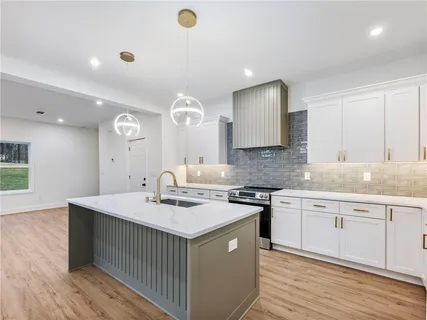 $379,900 | 2600 Winding Lake Trail Northeast, Conyers, GA 30012