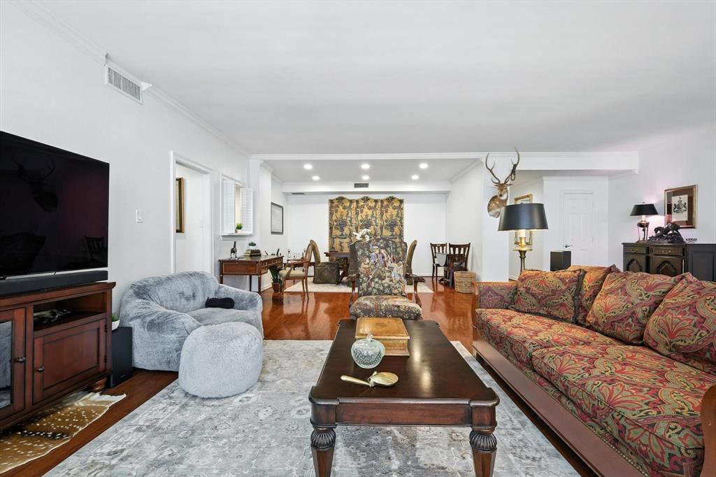 5200 Keller Springs Road, Unit 1322 Dallas, TX 75248 - Photo 8 of 30