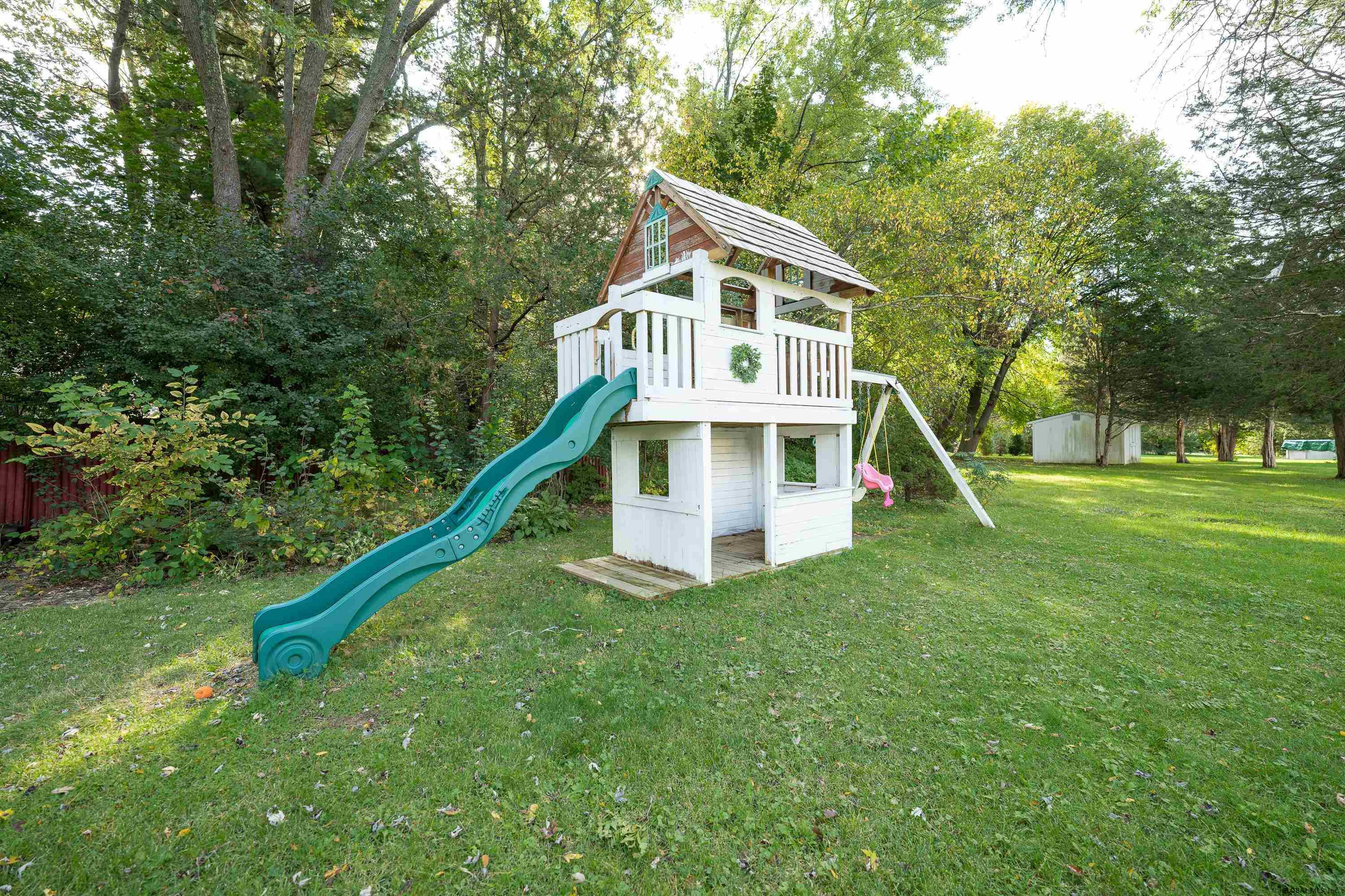 5 Weed Road Colonie, NY 12110 - Photo 23 of 25 Photo 23