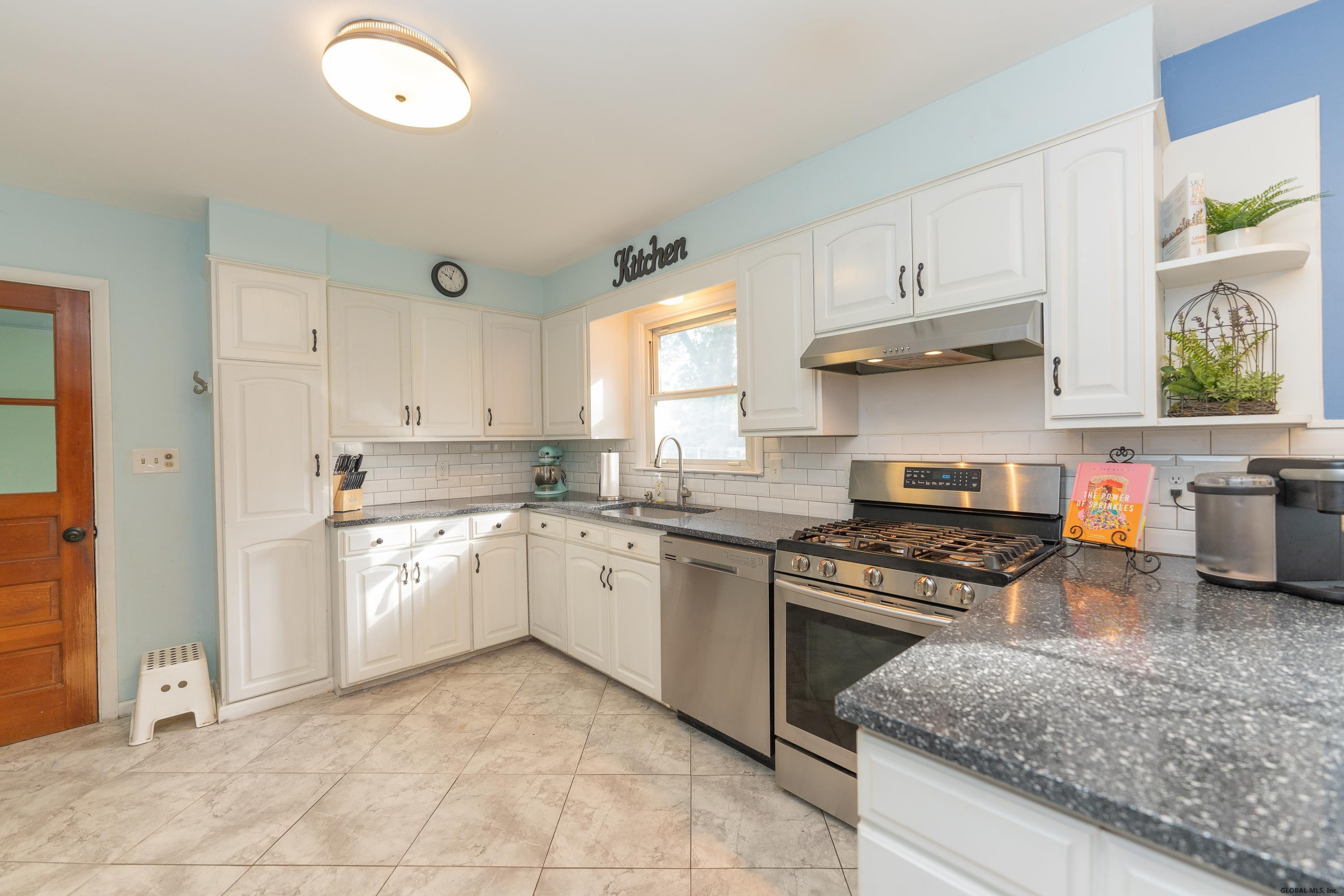 5 Weed Road Colonie, NY 12110 - Photo 8 of 25 Photo 8