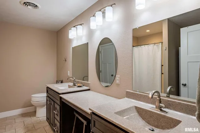 $336,900 | 1205 Wildflower Lane, Herrin, IL 62948