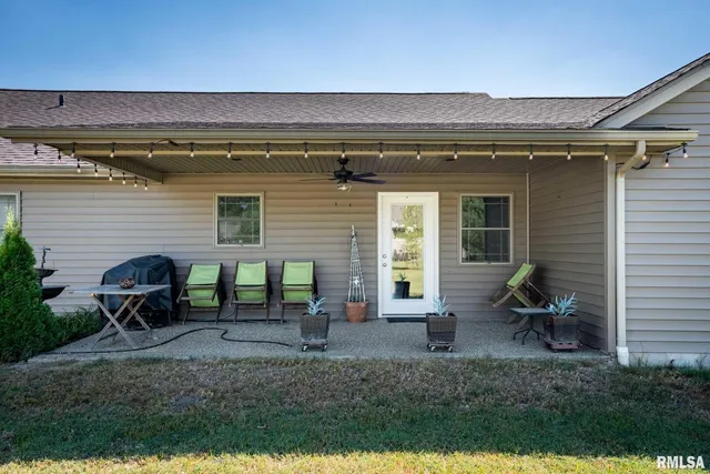 $336,900 | 1205 Wildflower Lane, Herrin, IL 62948