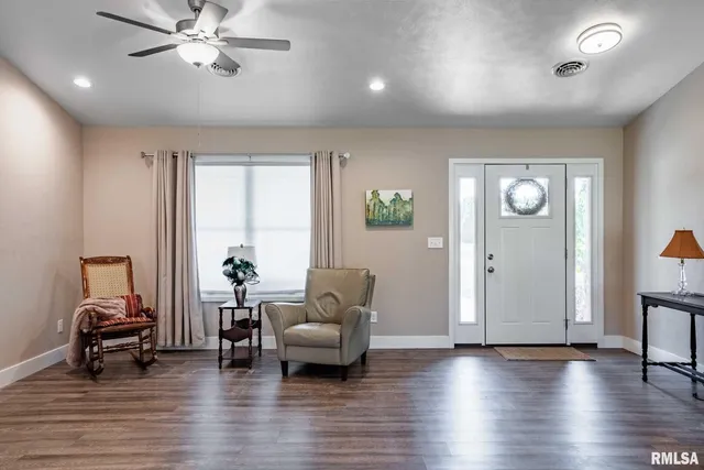 $336,900 | 1205 Wildflower Lane, Herrin, IL 62948