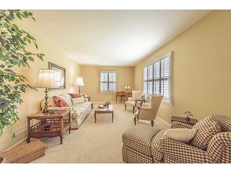 7106 Larkshall Road Indianapolis, IN 46250 - Photo 4 of 24 Gallery Image 4