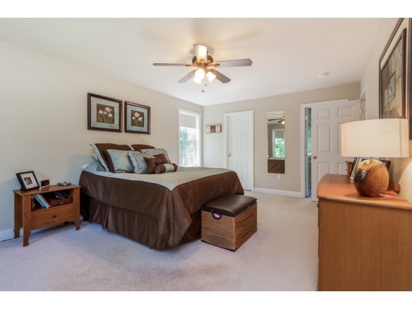378 Fremont Road Chester, NH 03036 - Photo 14 of 28