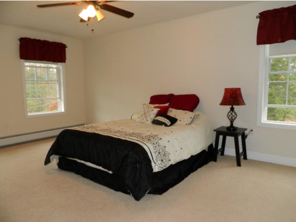 378 Fremont Road Chester, NH 03036 - Photo 17 of 28