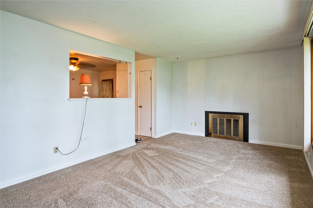 176 Wildbriar Road Rochester, NY 14623 - Photo 17 of 45