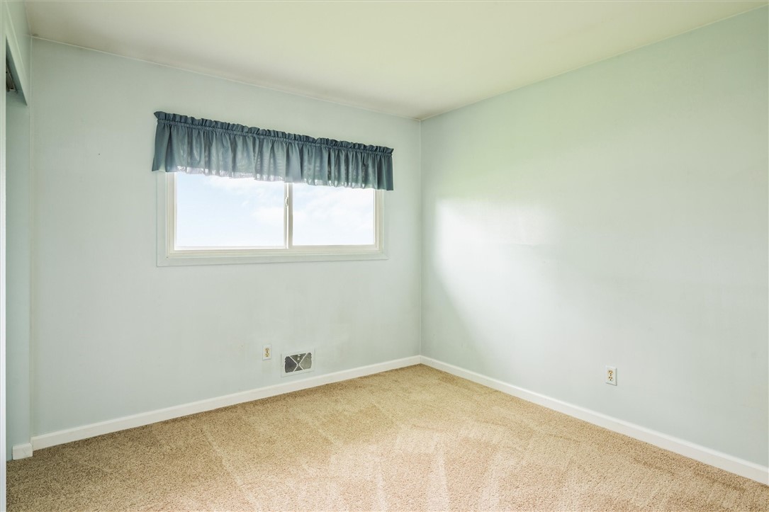 176 Wildbriar Road Rochester, NY 14623 - Photo 22 of 45