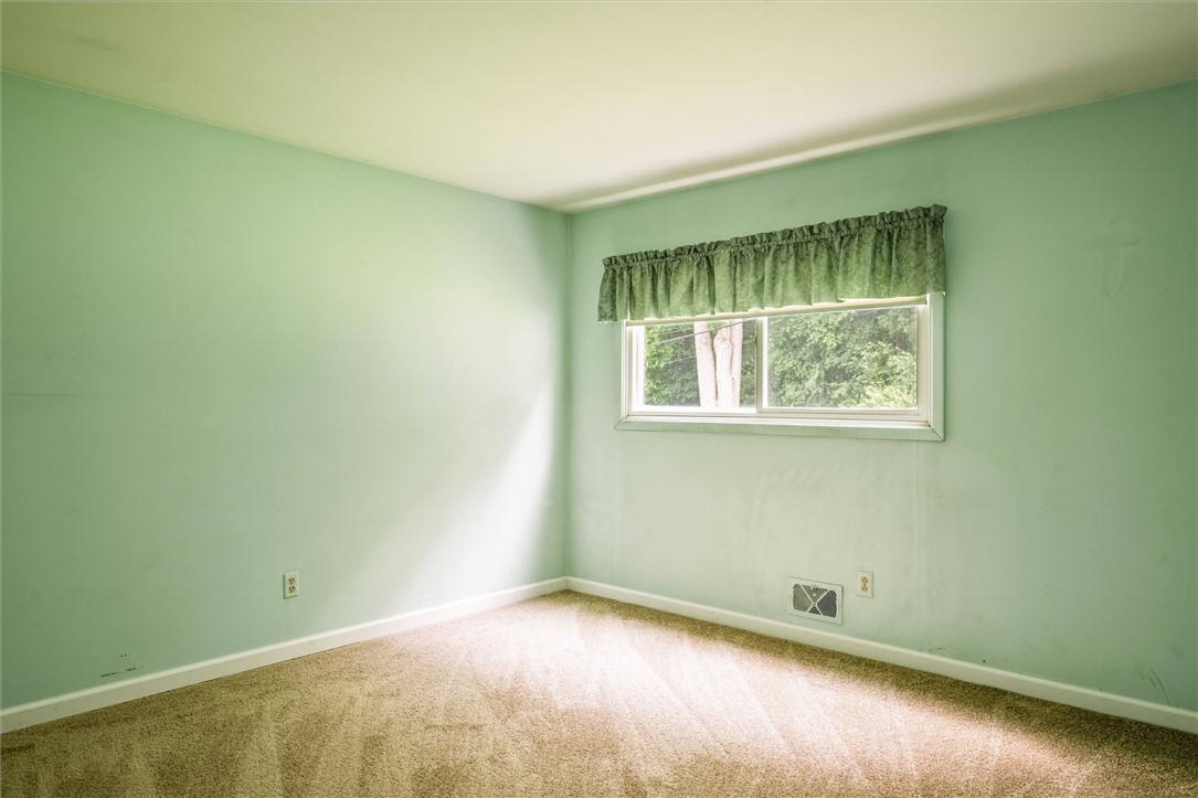 176 Wildbriar Road Rochester, NY 14623 - Photo 25 of 45