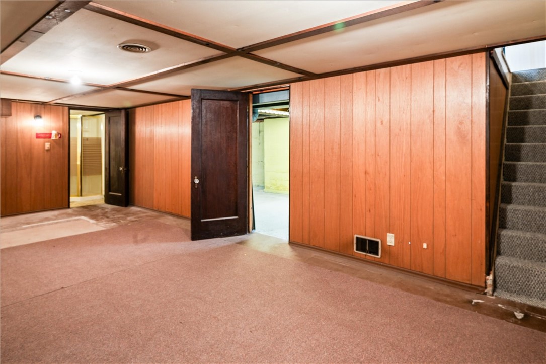 176 Wildbriar Road Rochester, NY 14623 - Photo 35 of 45