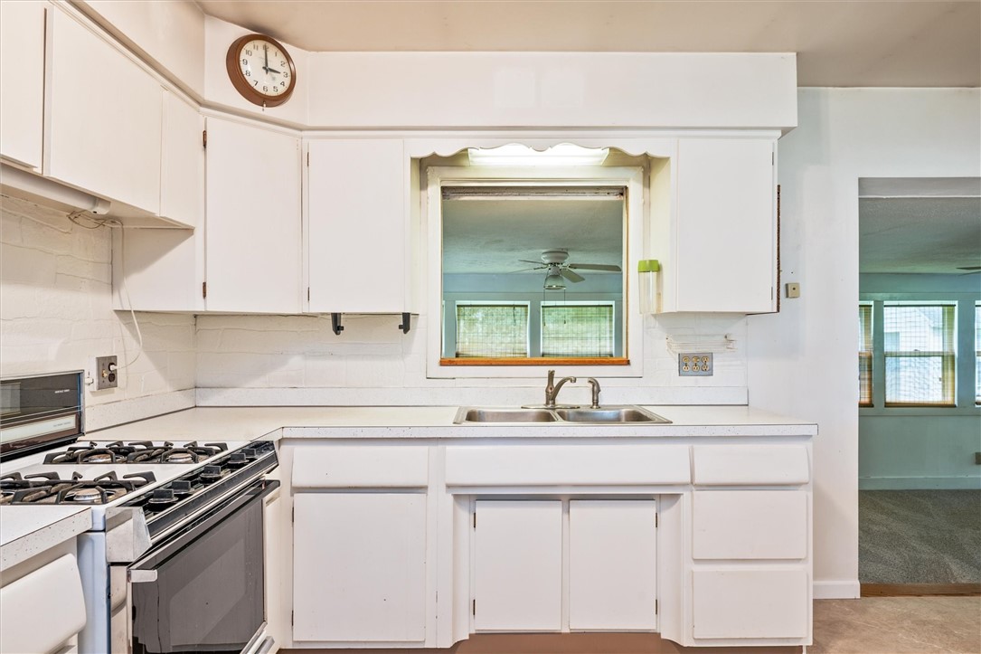 176 Wildbriar Road Rochester, NY 14623 - Photo 6 of 45