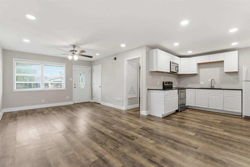 211 Michigan Avenue Sulphur, LA 70663 - Photo 3 of 20