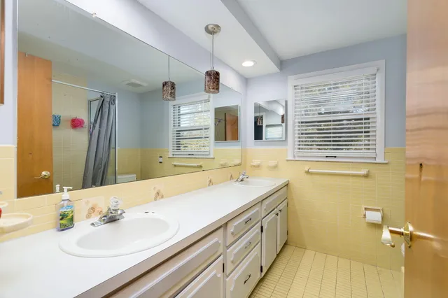 $600,000 | 16940 Jeanette Street, Southfield, MI 48075