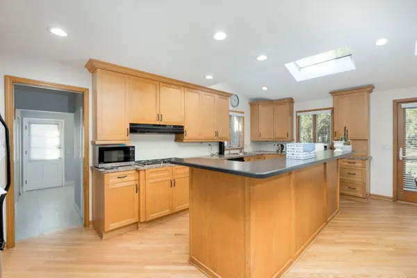 $550,000 | 16940 Jeanette Street, Southfield, MI 48075
