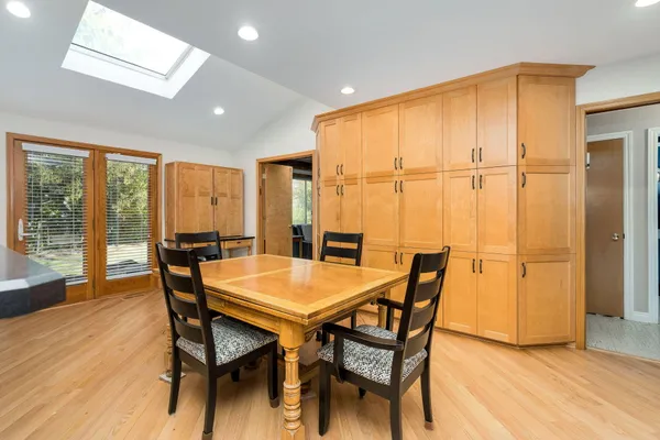 $550,000 | 16940 Jeanette Street, Southfield, MI 48075