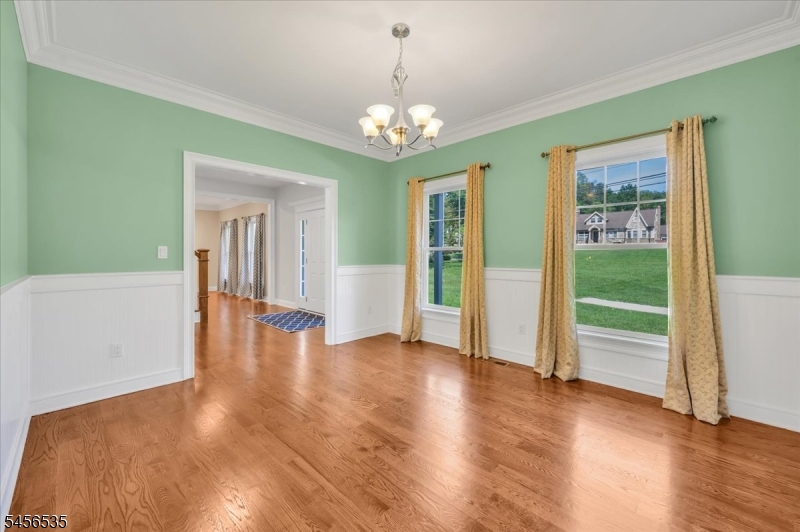 657 Foothill Road Bridgewater, NJ 08807 - Photo 9 of 46 Gallery Image 9