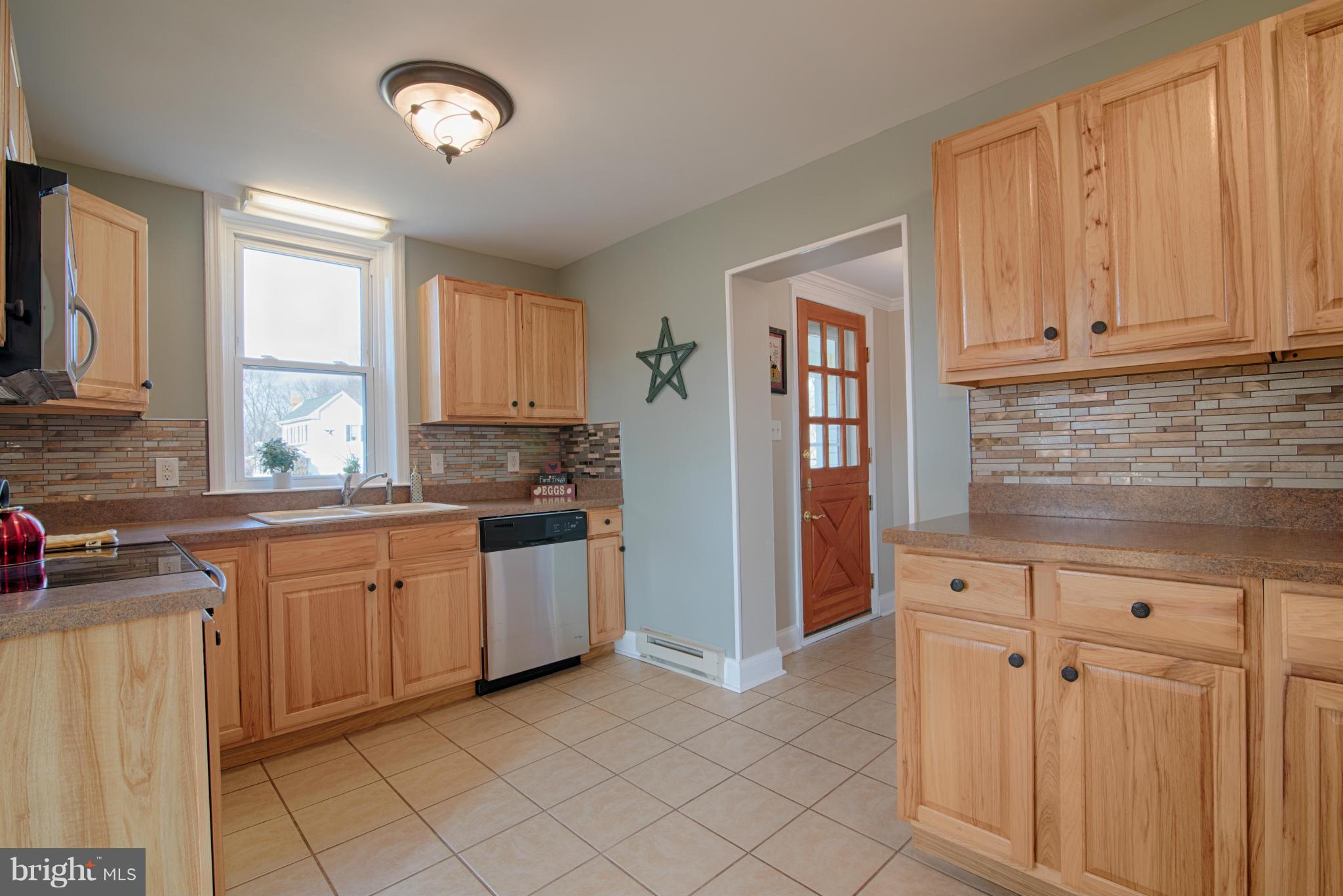 16490 Spielman Road Williamsport, MD 21795 - Photo 9 of 30 Kitchen
