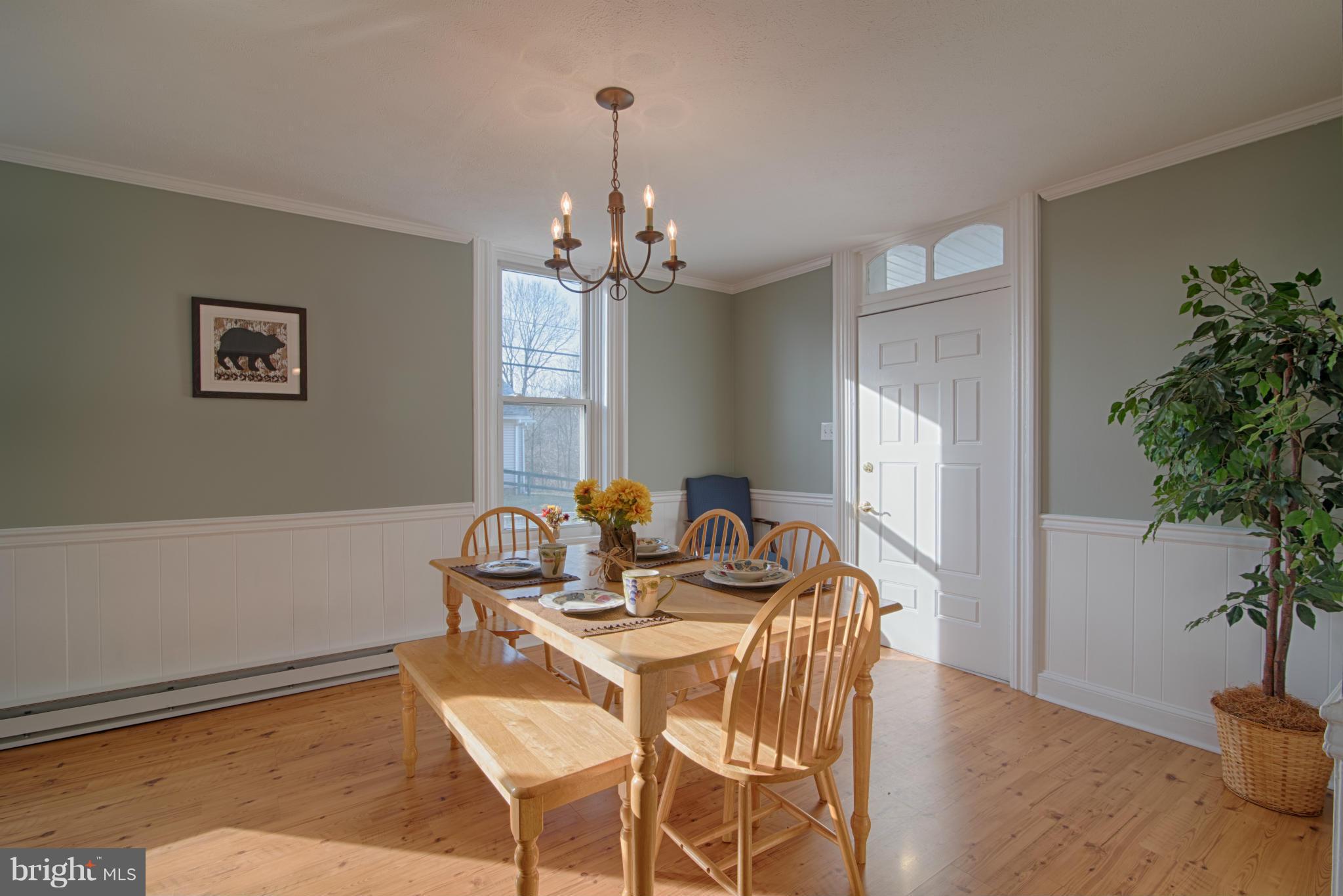 16490 Spielman Road Williamsport, MD 21795 - Photo 10 of 30 Dining Room
