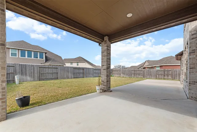 $3,900 | 1984 Highland Meadows Drive, Pearland, TX 77089