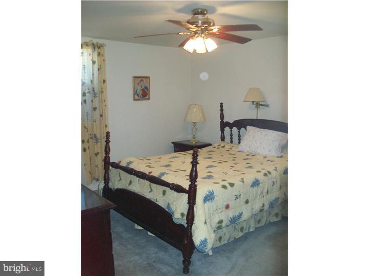 953 Springhaven Road Springfield, PA 19064 - Photo 14 of 22 Bedroom - Main